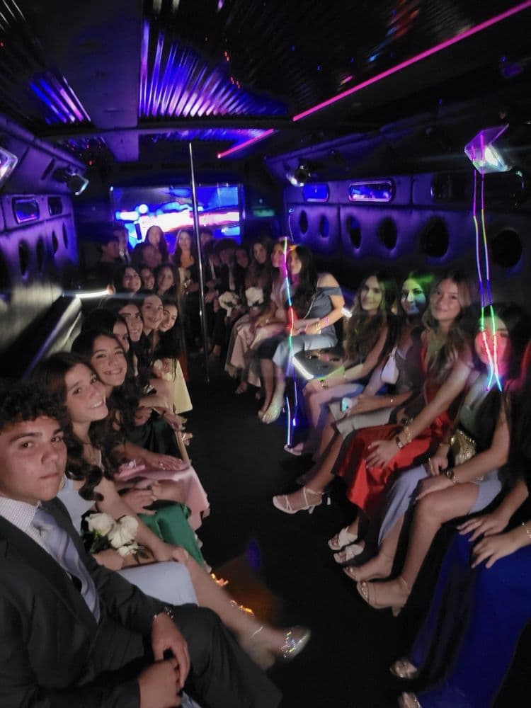 Live It Party Bus