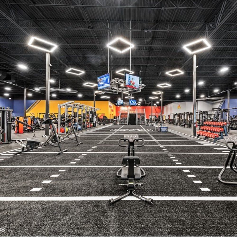 Crunch Fitness - Dr. Phillips