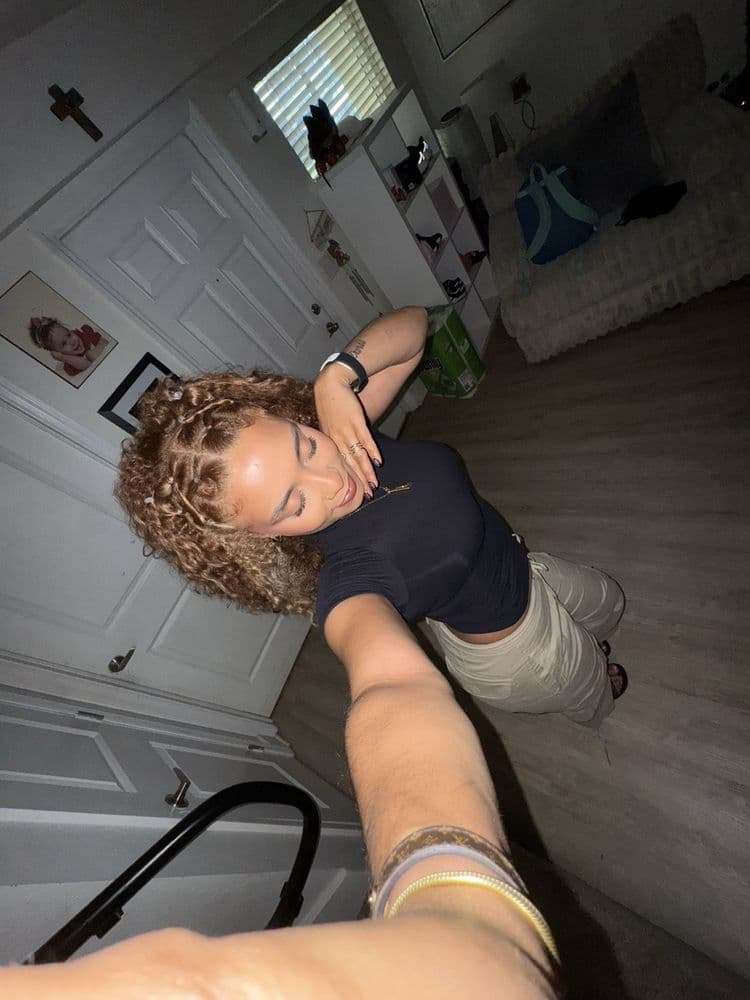 Salon Halo - Carrollwood