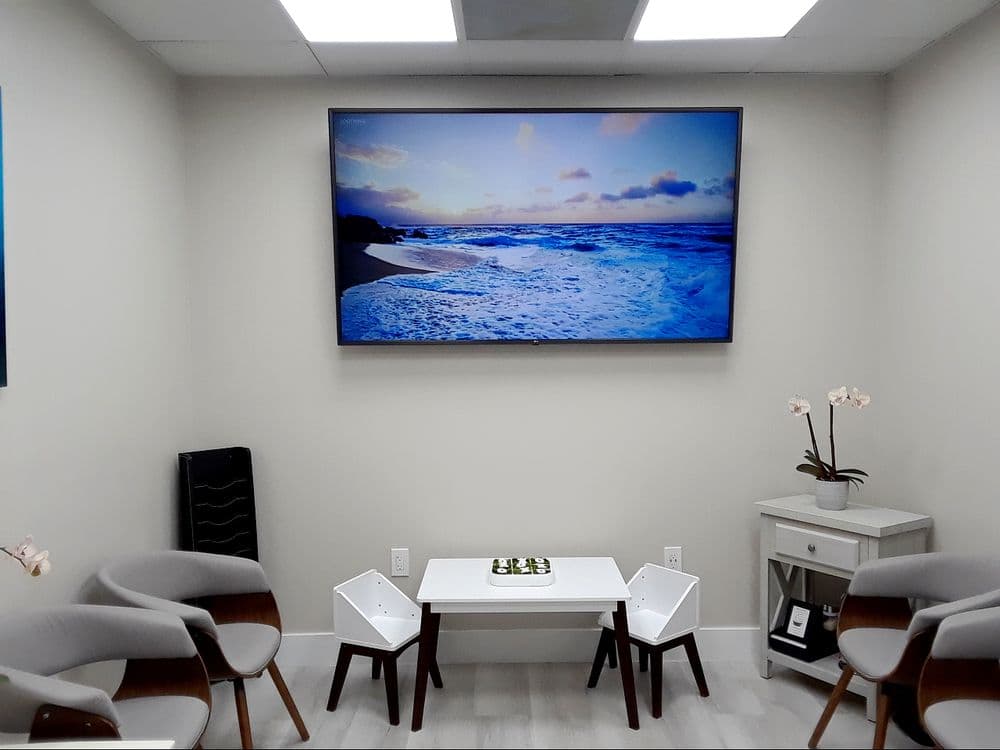 Oscar F. Gomez, DDS