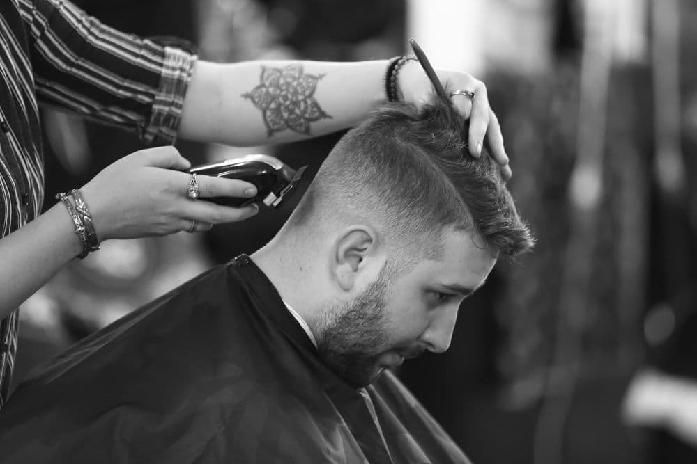 Who'z Next Barber & Beauty