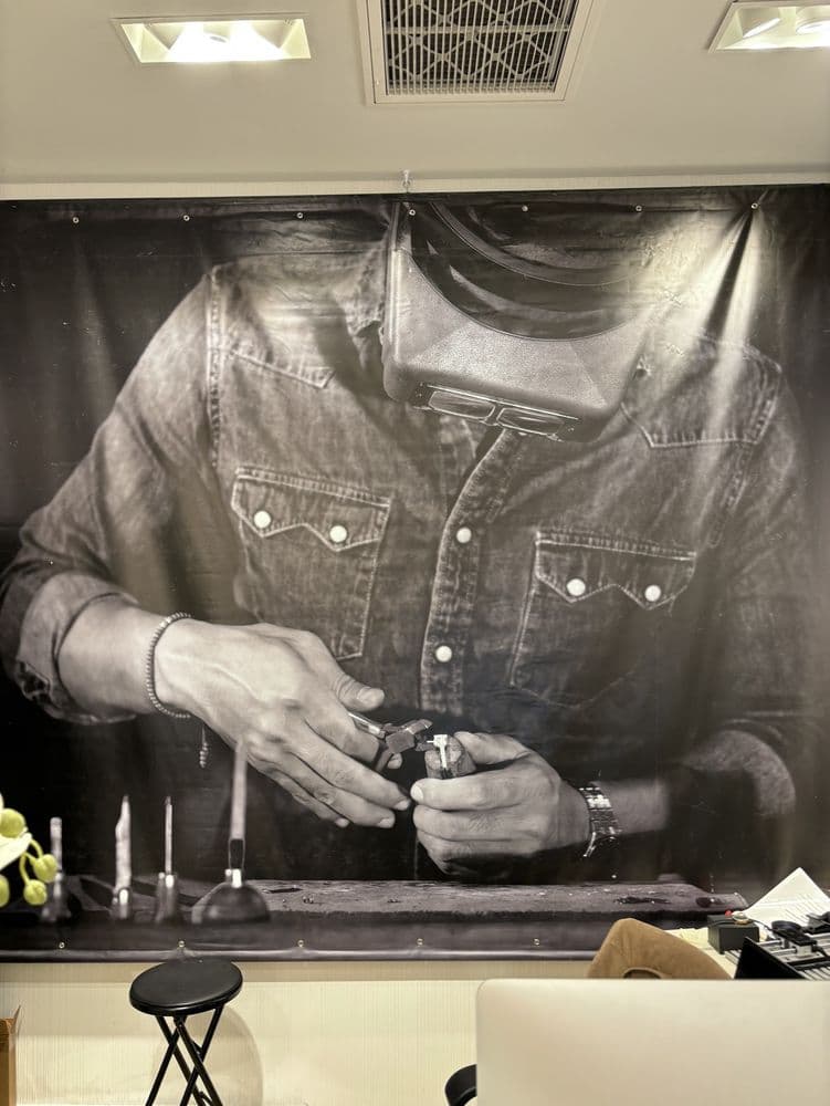 H&Q Jewelers