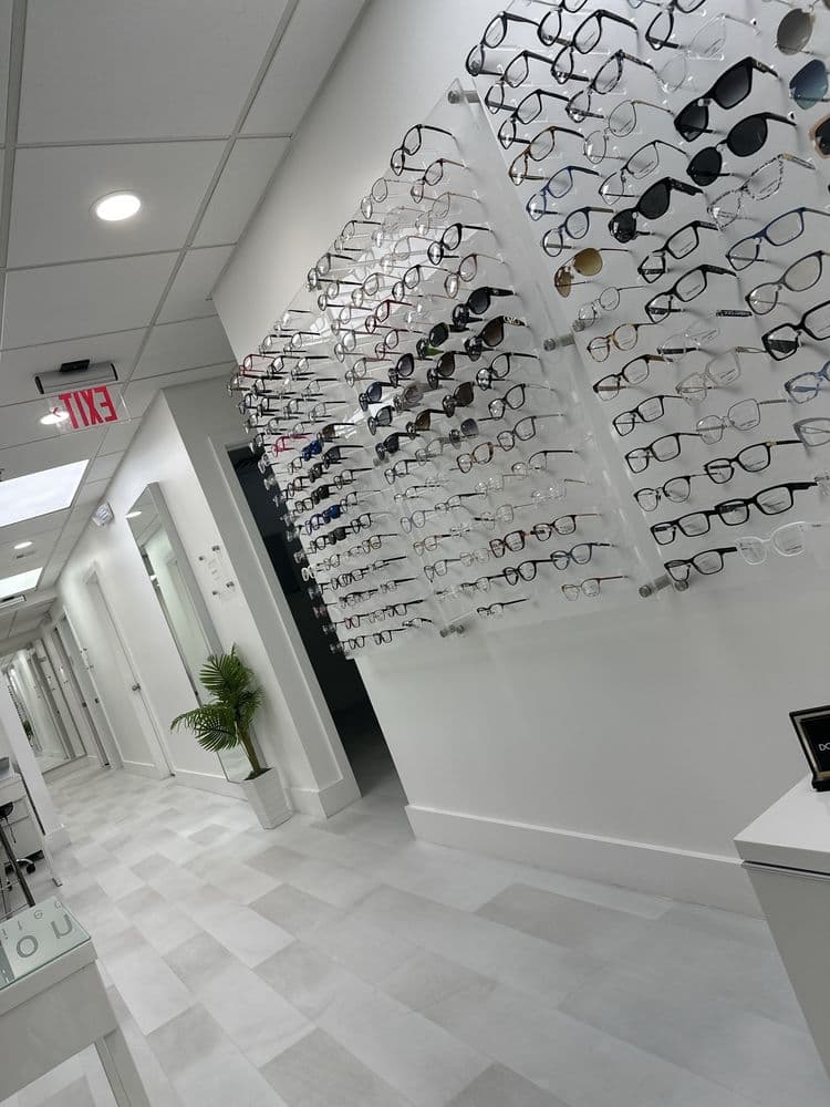 Vision Unlimited at Le Jeune