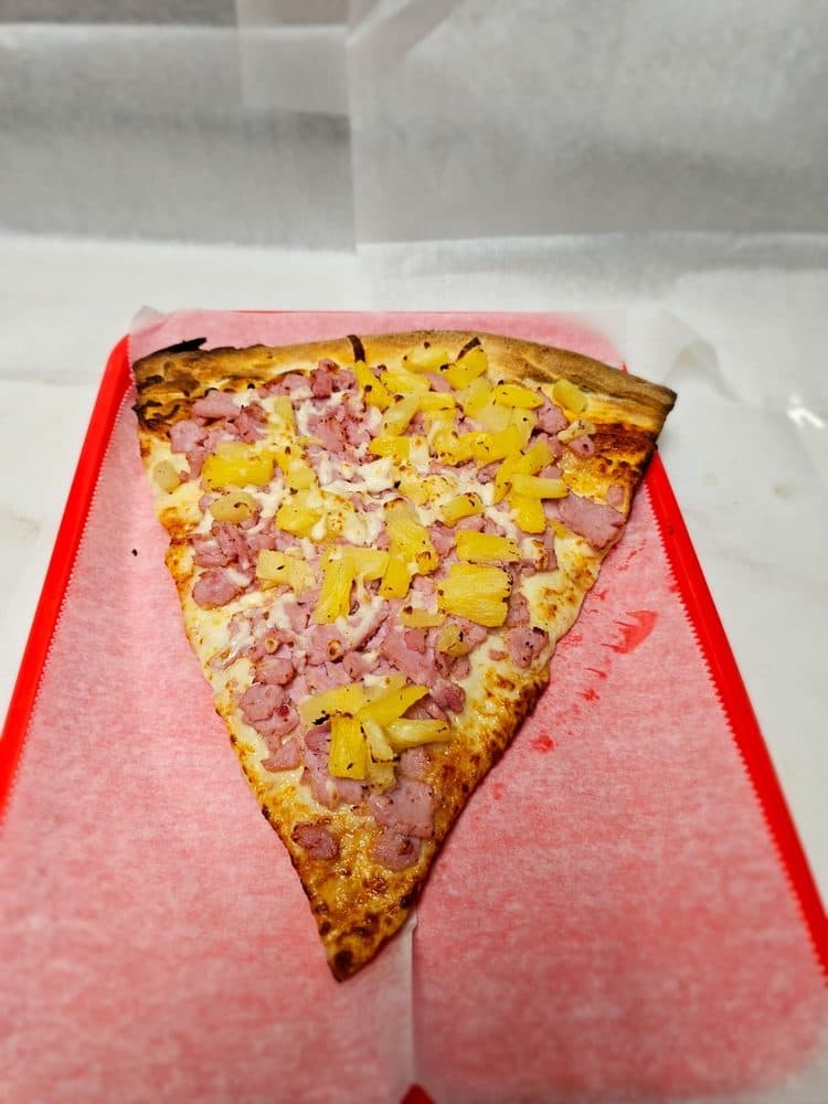 Casola's Pizzeria & Sub Shop