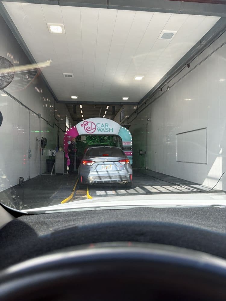El Car Wash