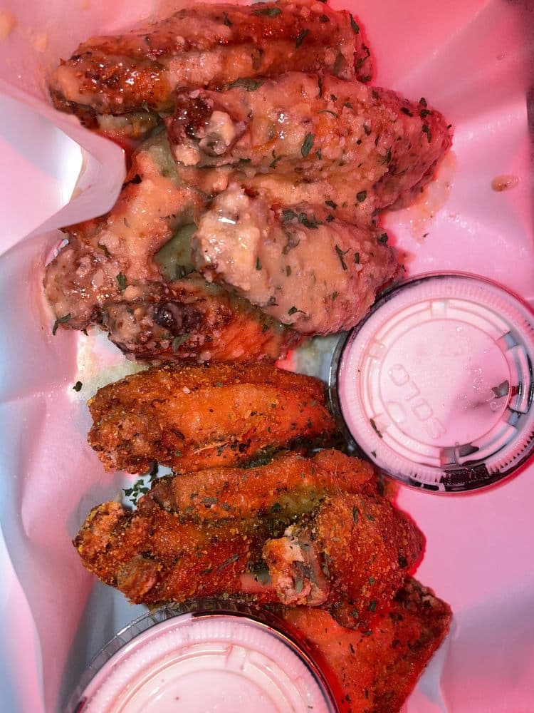 Flexx Sports Bar & Ultra Lounge