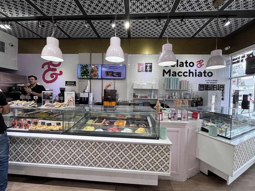 Gelato E Macchiato