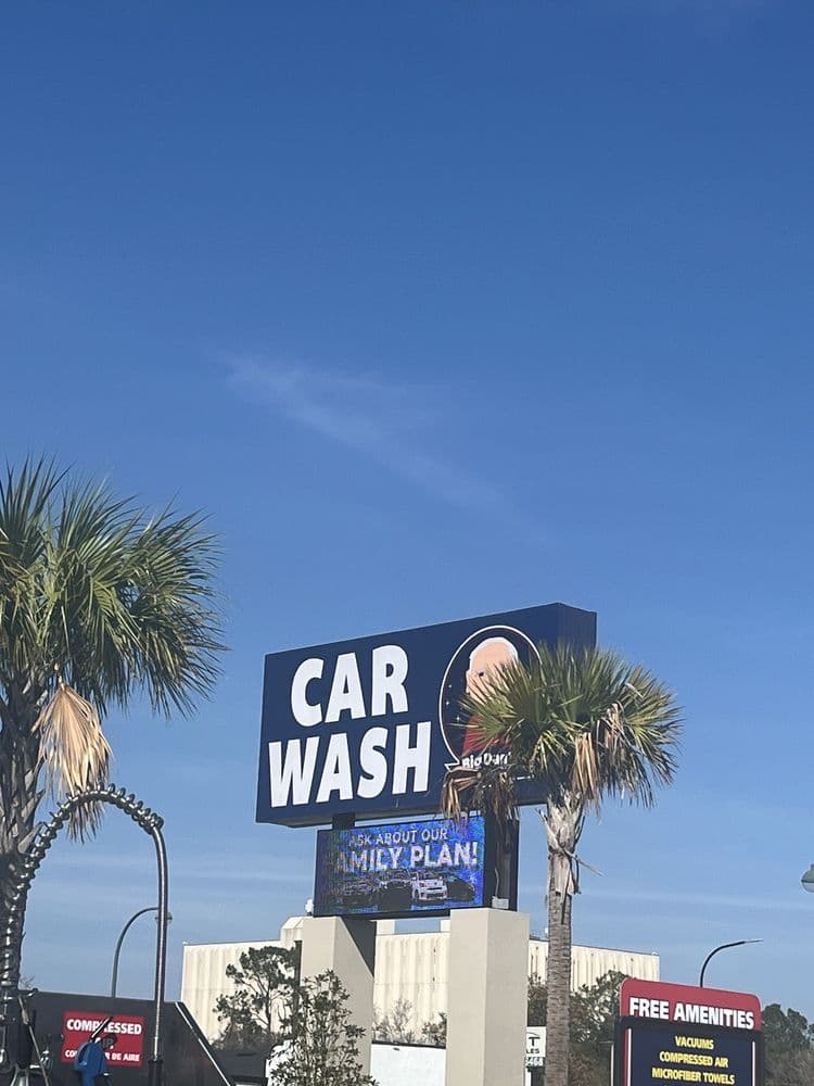 Big Dan's Car Wash