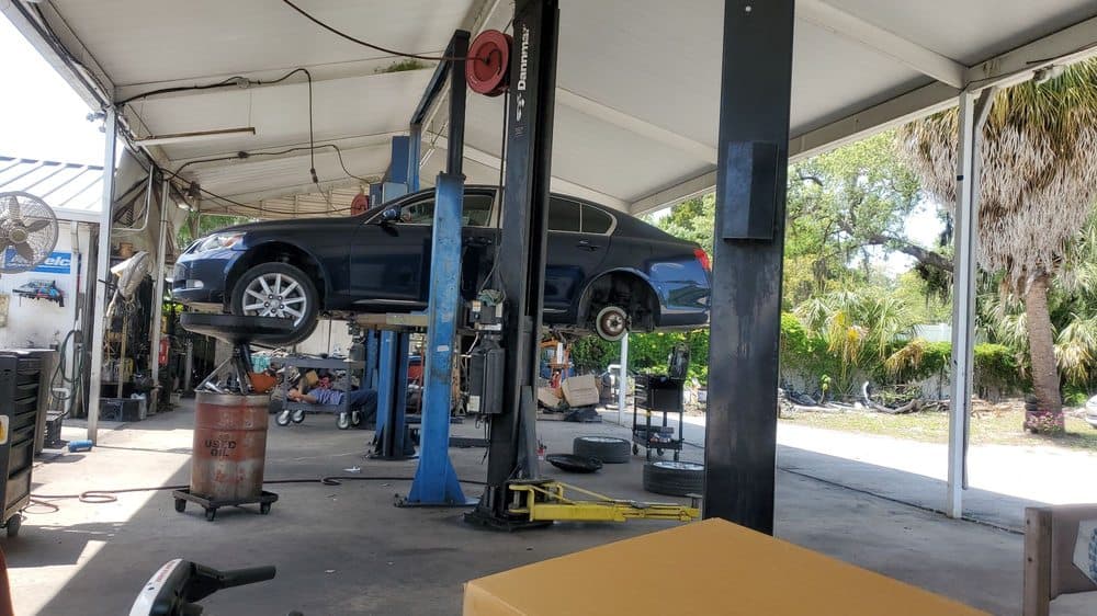 Kias Auto Repair