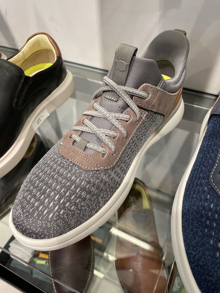 Florsheim Shoe Shops