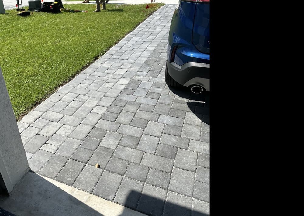 Divine Designs & Landscaping