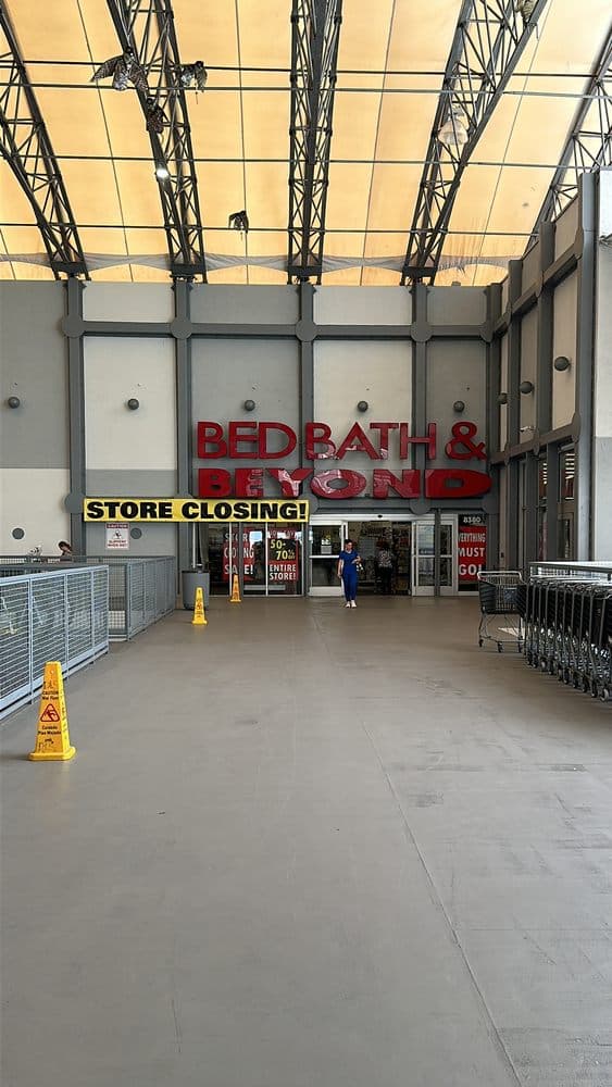 Bed Bath & Beyond