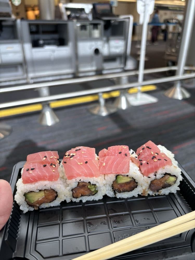 Sushi Maki - MIA Airport