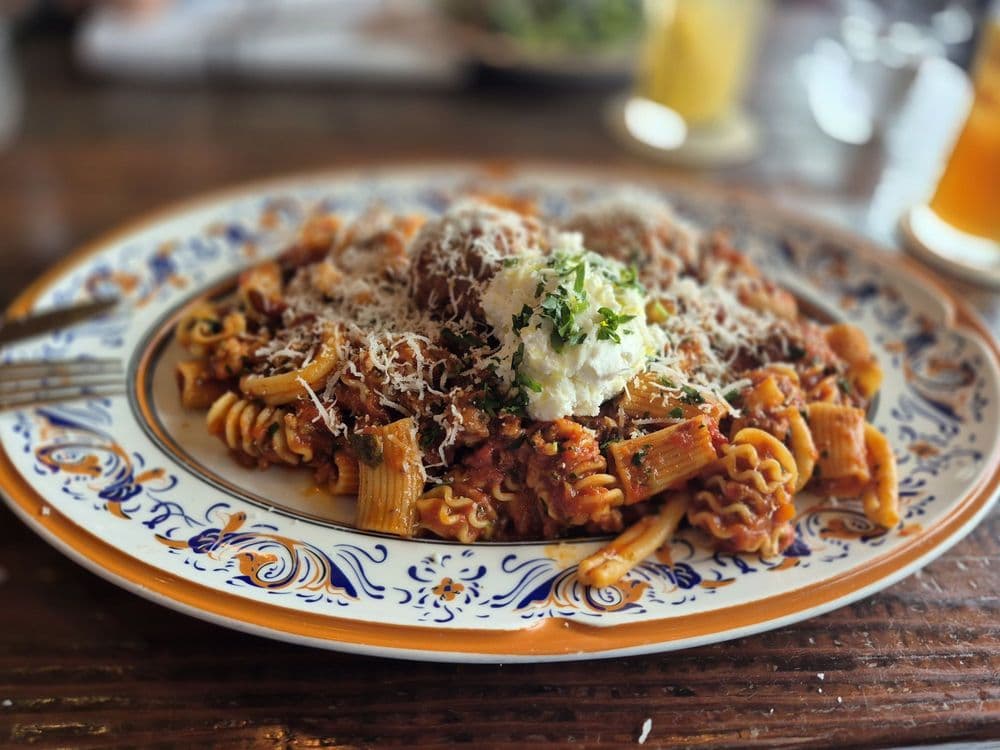 Louie Bossi's Ristorante Bar Pizzeria