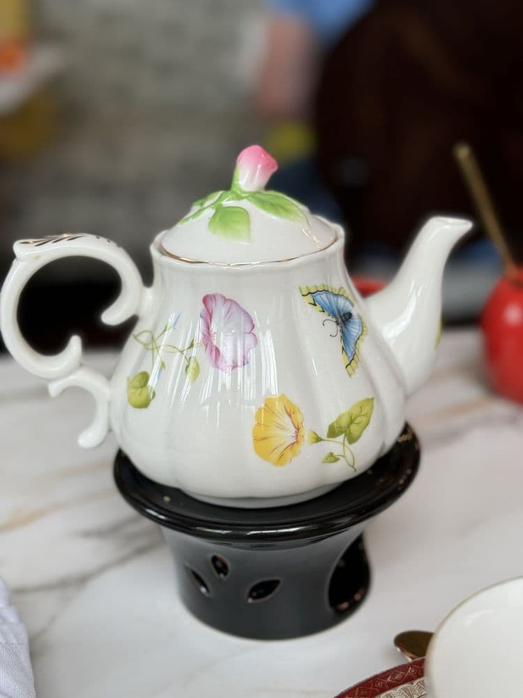 Wisteria Tea Room & Cafe