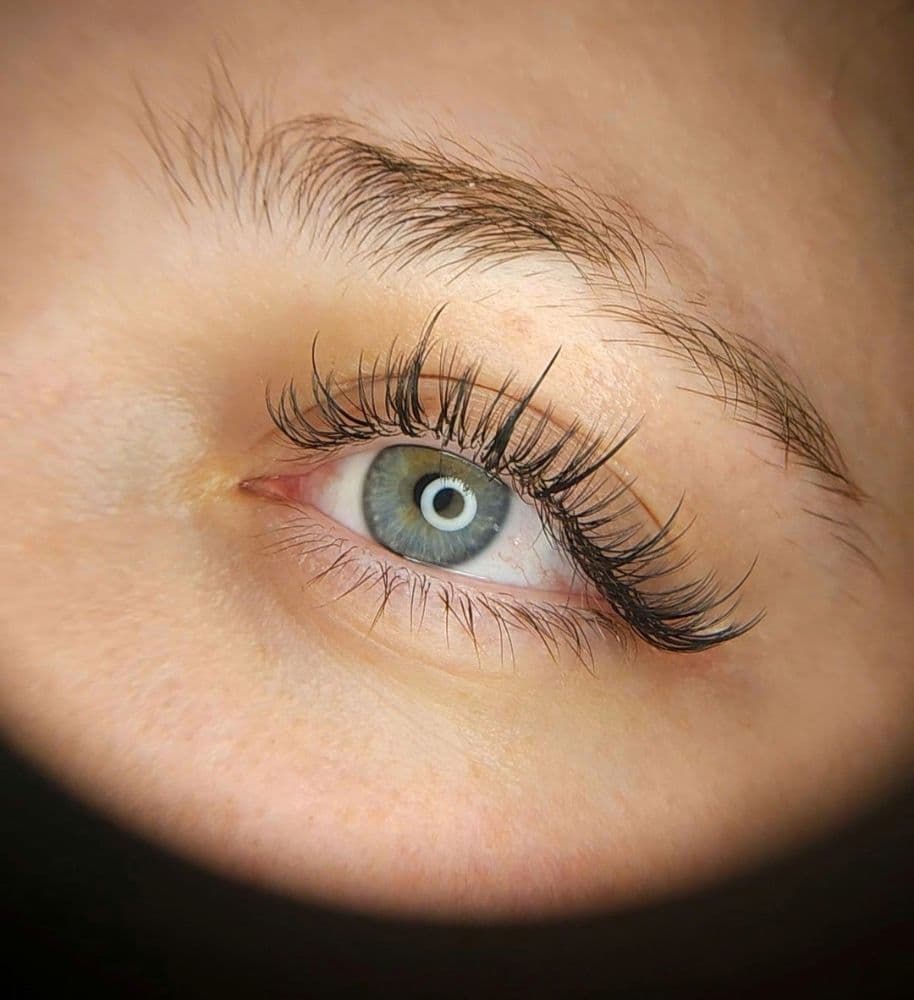 Jenn's Beauty Bar Skin & Lashes