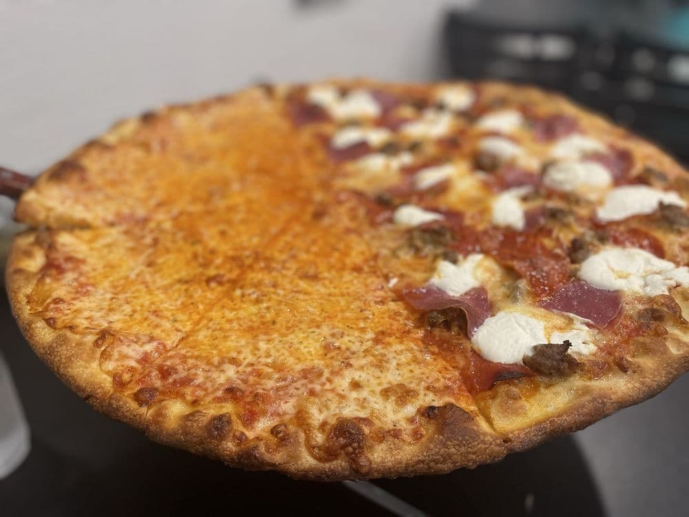 Seby's Pizza