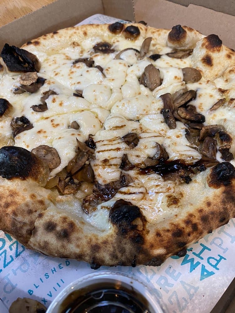 Ava Pizzeria Neapolitan