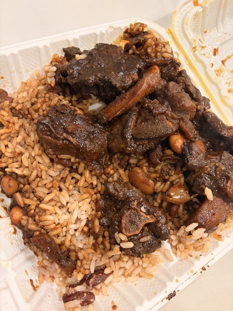Mad O Caribbean and Seafood