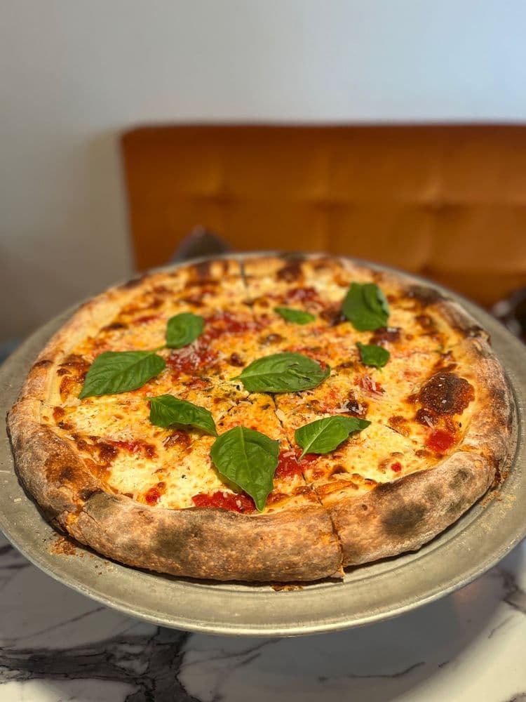 Eleventh Street Pizza - Downtown Miami
