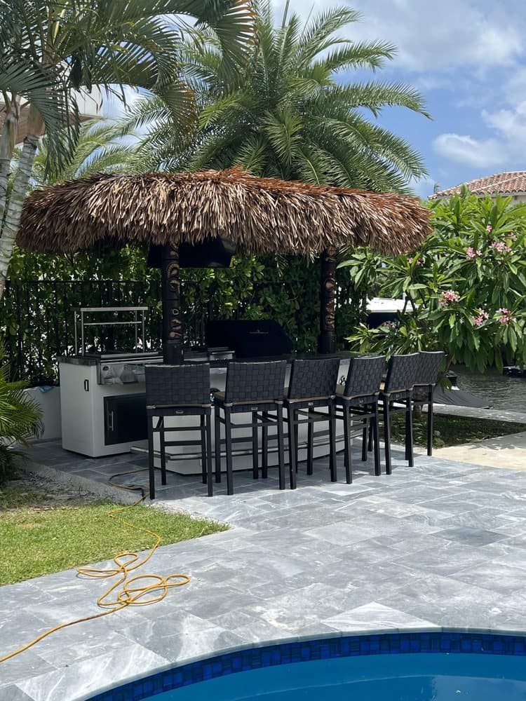Paradise Grills Tampa International Plaza
