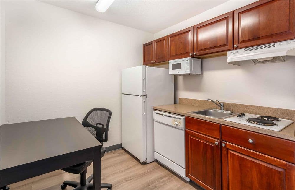Extended Stay America - Tampa - Airport - N. Westshore Blvd.