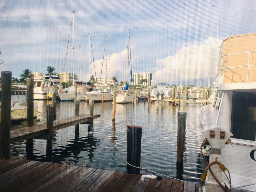 Sauder's Landing Restaurant