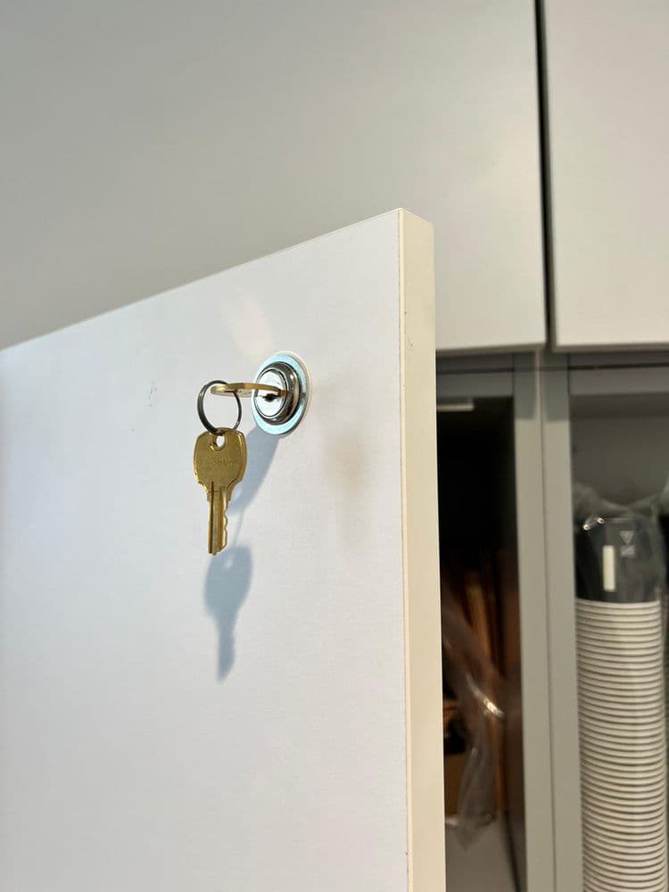 Mister Locksmith