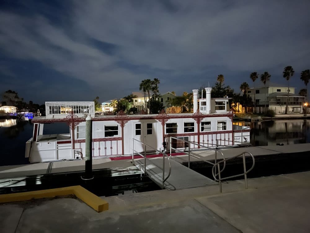 Marina Rose Cruises