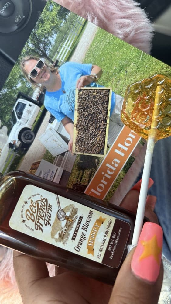 Bee Friends Farm