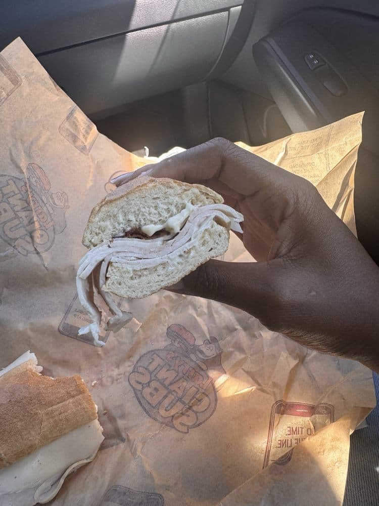 Larry's Giant Subs