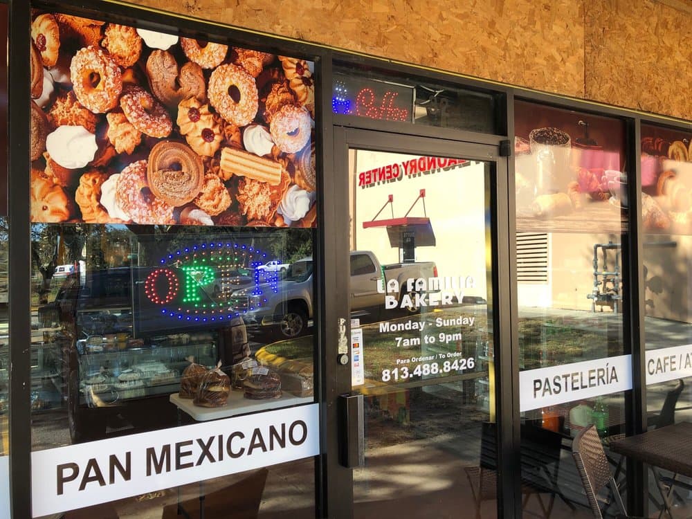 La Familia Bakery