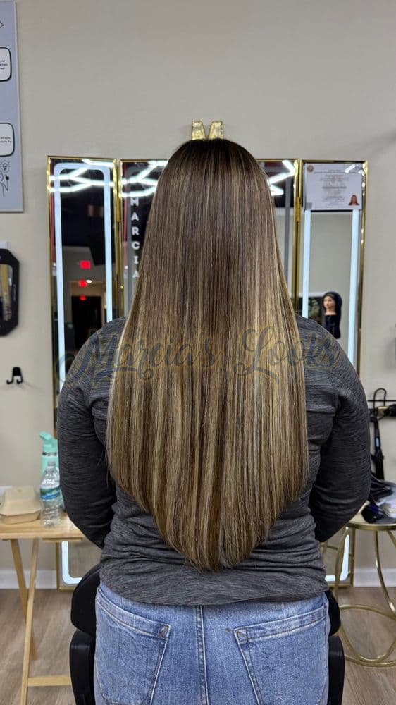 Marcia's Looks Salon