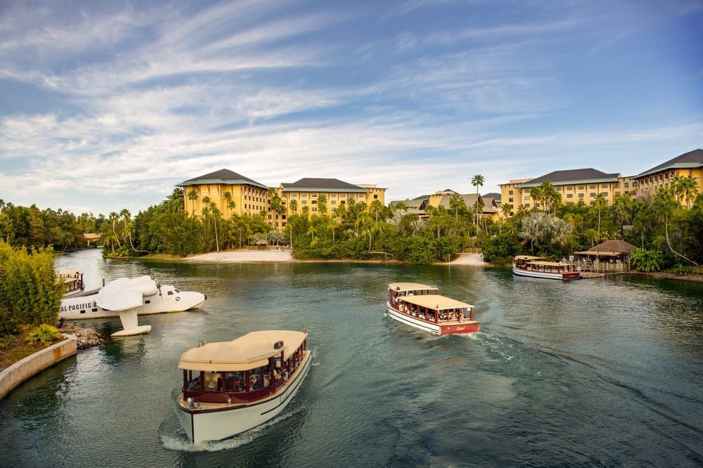 Universal Orlando- Loews Royal Pacific Resort
