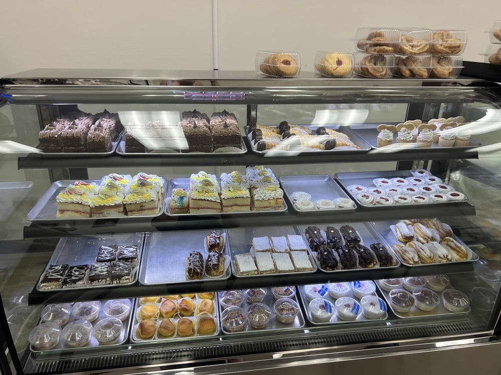 J & J paradise bakery