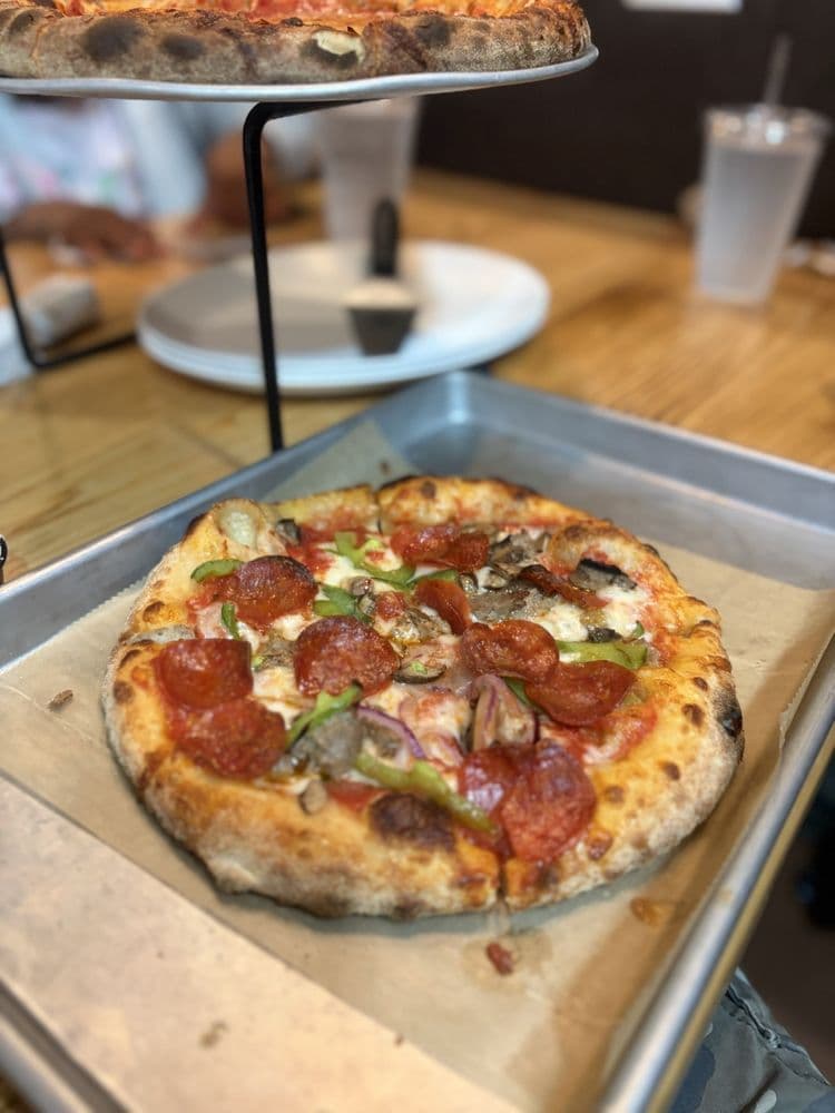 Flippers Pizza