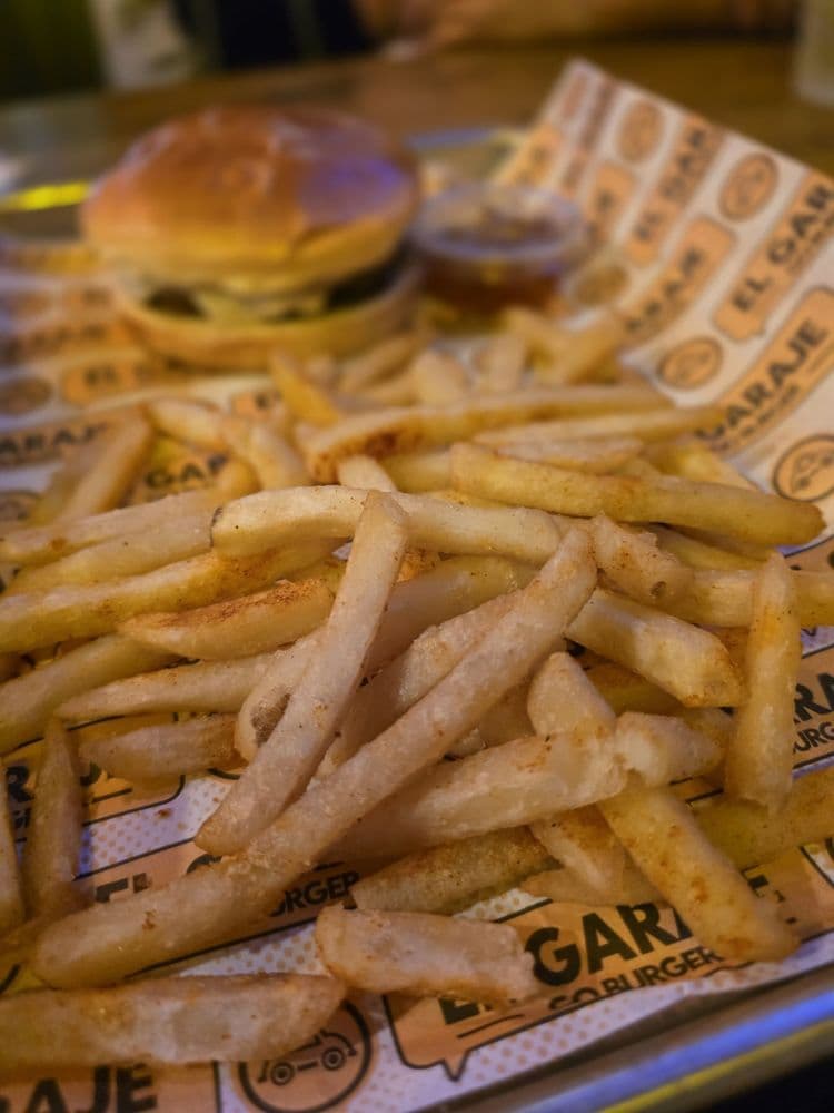 El Garaje Go Burger