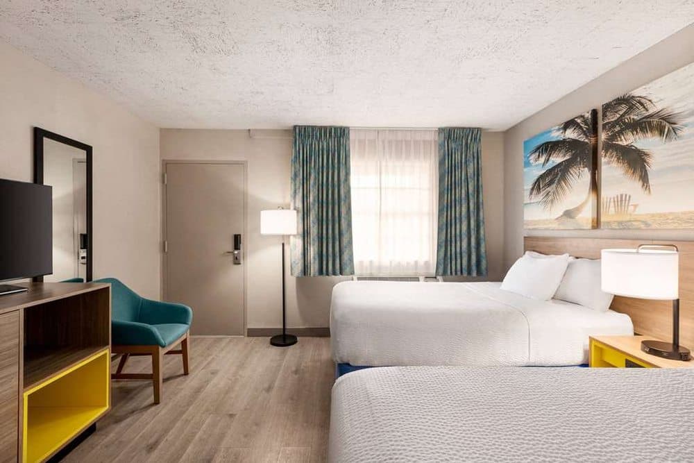 Days Inn by Wyndham Miami Airport North