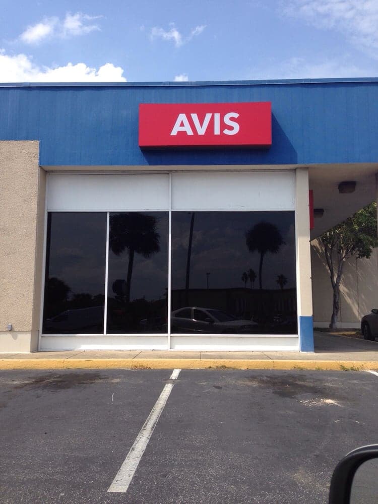 Avis
