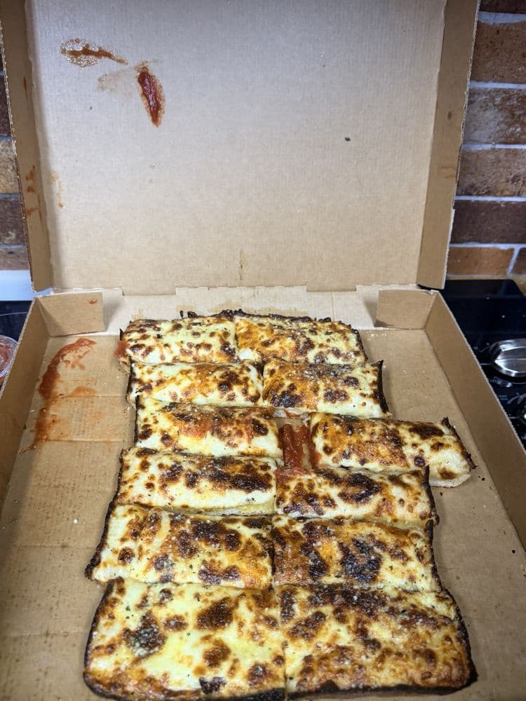 Hungry Howie's Pizza & Subs