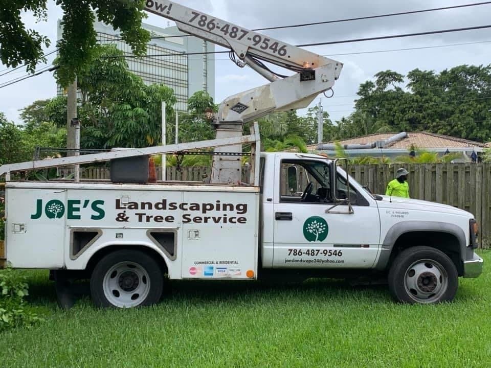 Joe’s Landscaping and Tree Service، Inc.