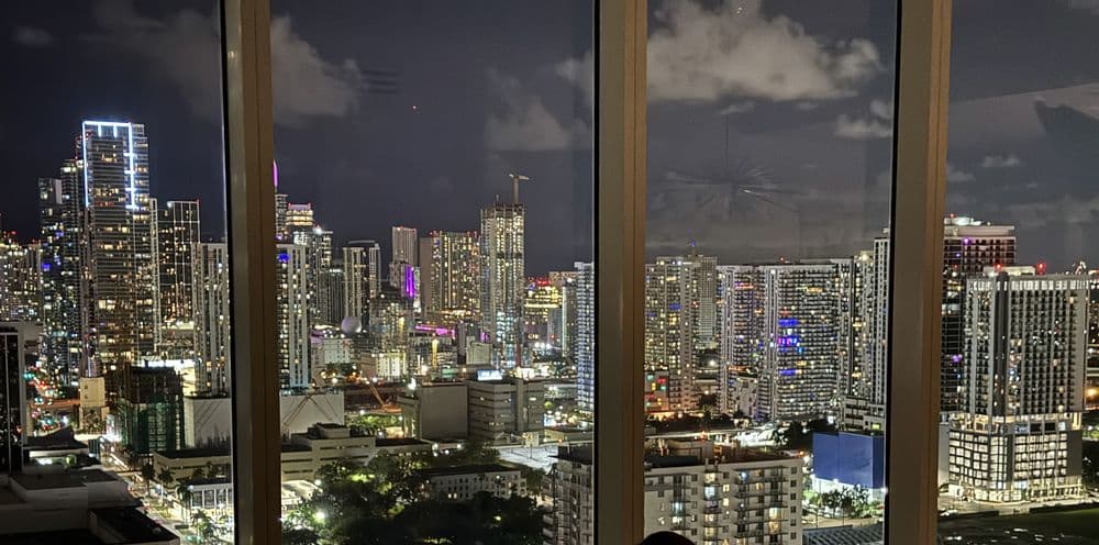 Paramount Bay