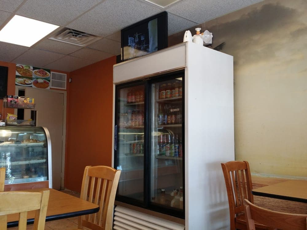 Dabeni's Latin Restaurant & Bakery