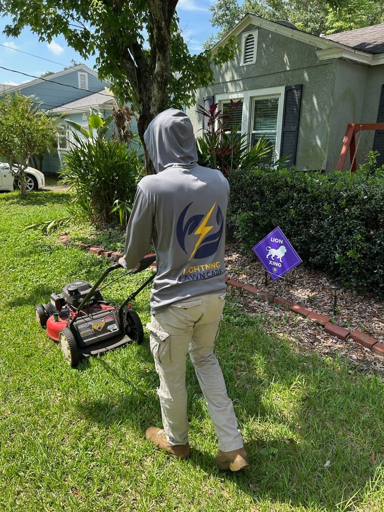 Lightning Lawn Care