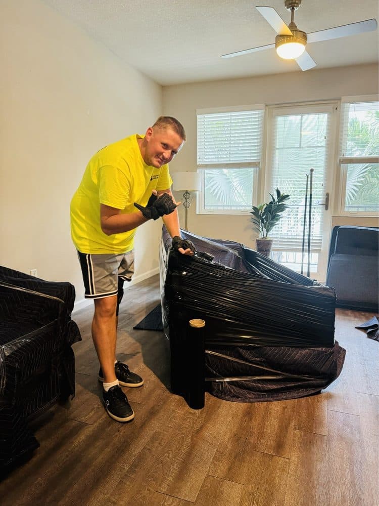 Live Moving and Storage