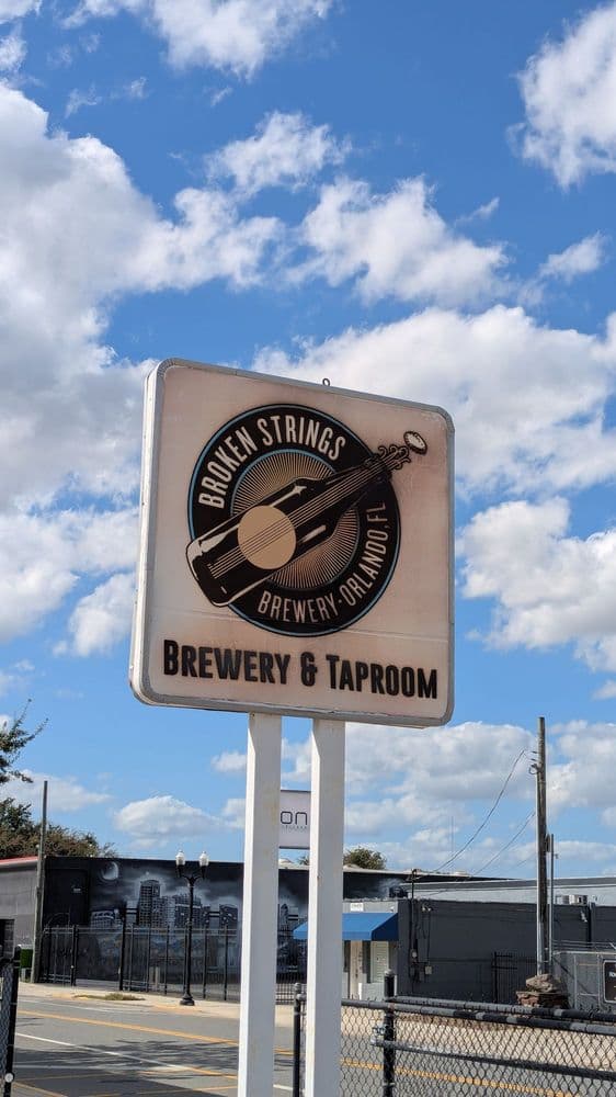 Broken Strings Brewery