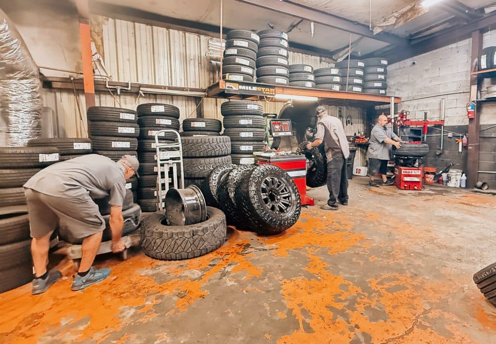 RoadRunner Tire & Brake Express