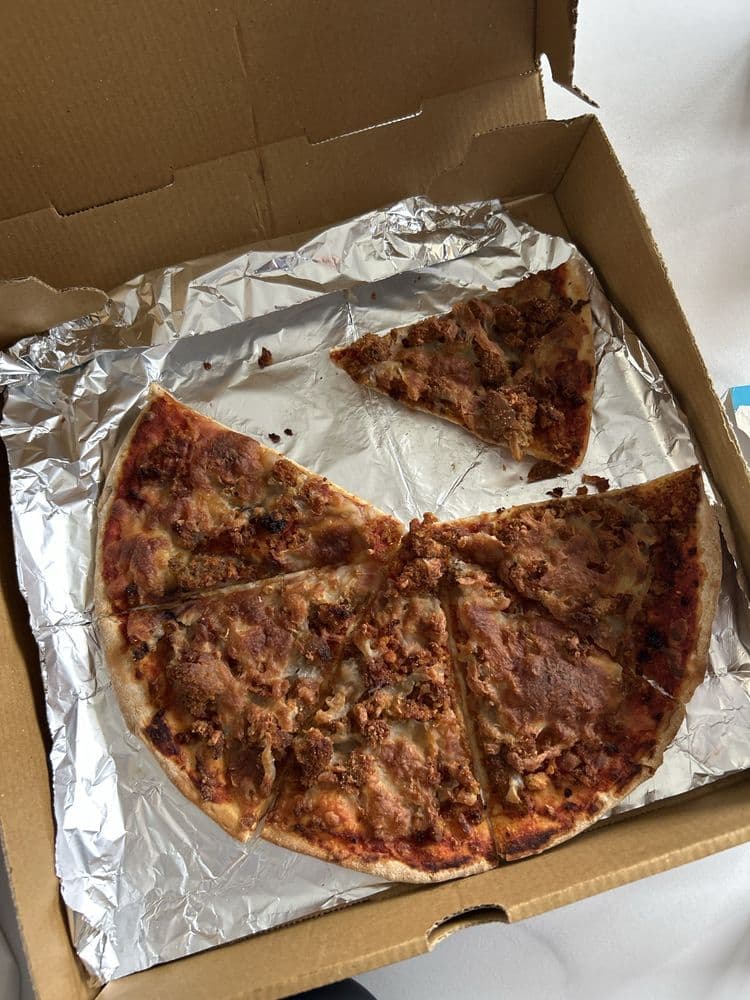 Gables Juice Bar & Muscle Pizza