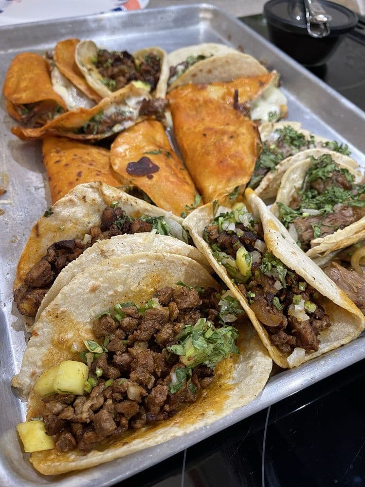 El Nopalito