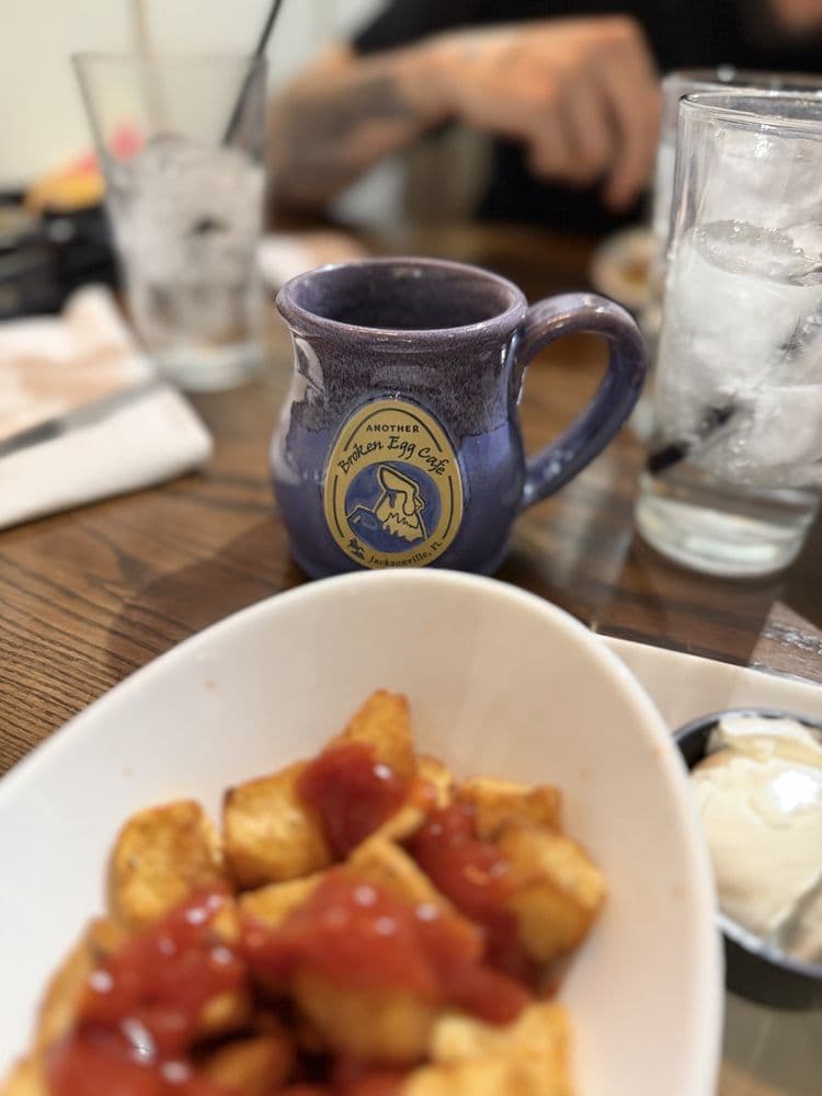 Another Broken Egg Cafe